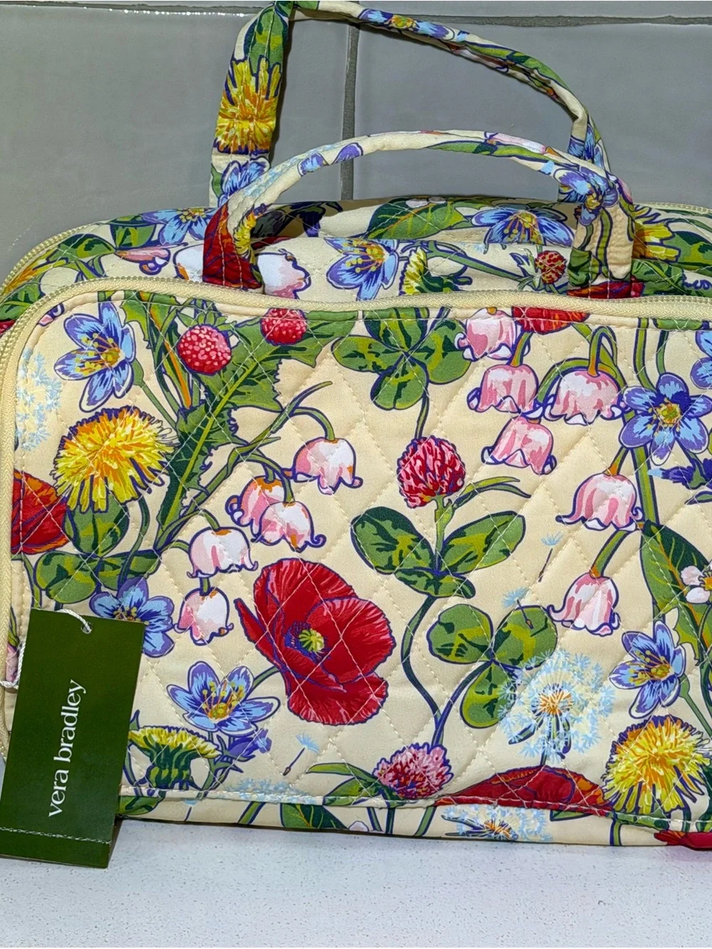 🌸VERA BRADLEY Ultimate Travel Case - All the Pretty Wildflowers🌸